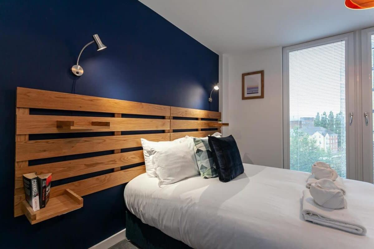 Superb 2 Bed Flat 5Min To Old Trafford Stadium 曼彻斯特 外观 照片